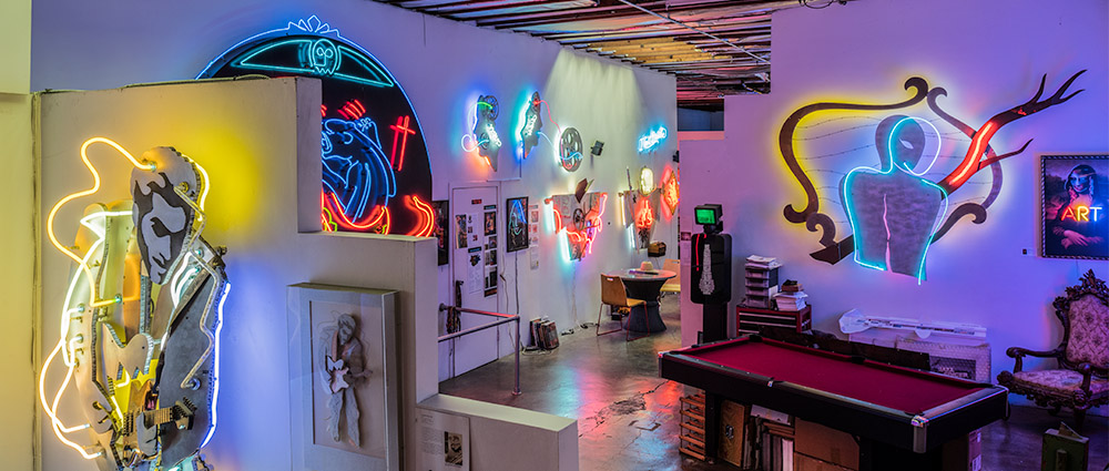 Lili Lakich Neon Art Studio